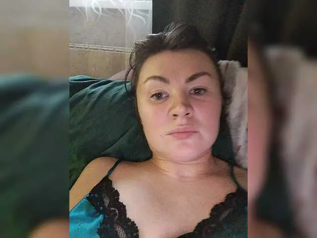 tassiarauj – webcam model profile photo Image 15