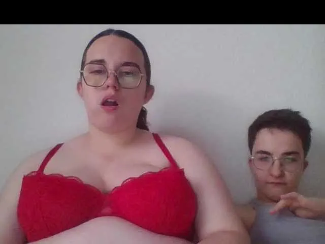 moaningsquirtle – webcam model profile photo Image 2