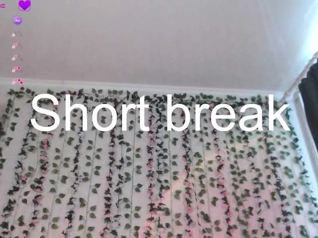 cherryblow_ – webcam model profile photo Image 6