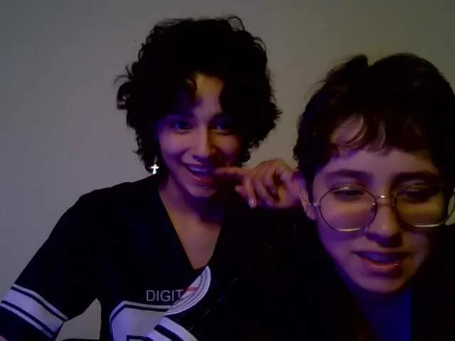 blonde_bigtits – webcam model profile photo Image 3