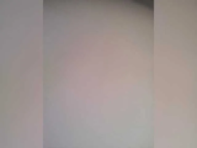 blonde_bigtits – webcam model profile photo Image 9