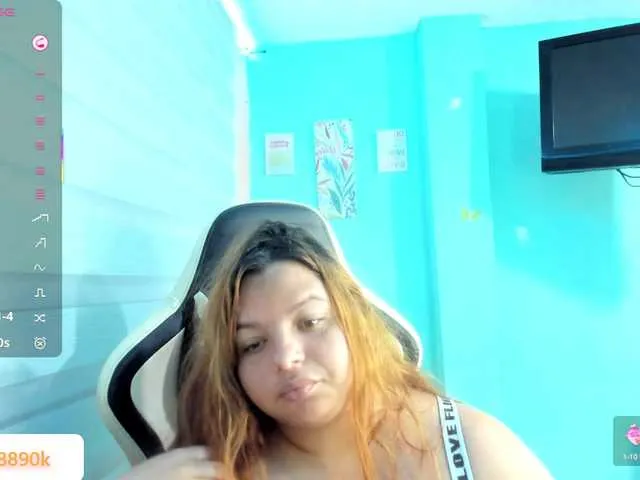 MurkaLux – webcam model profile photo Image 3