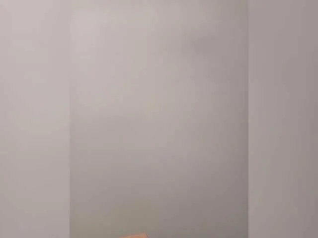 MaddieBryggs – webcam model profile photo Image 11