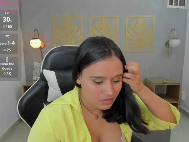 lia-sexx19 – webcam model profile photo