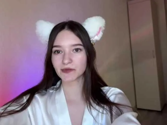 Likiss – webcam model profile photo