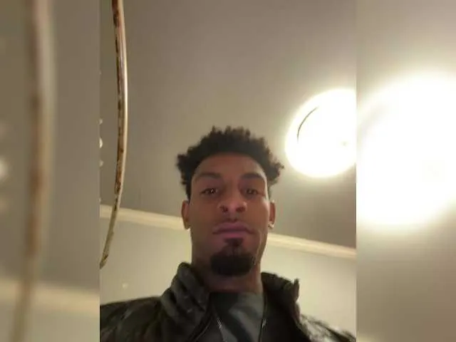 XxxSexyMilfxxX – webcam model profile photo Image 2