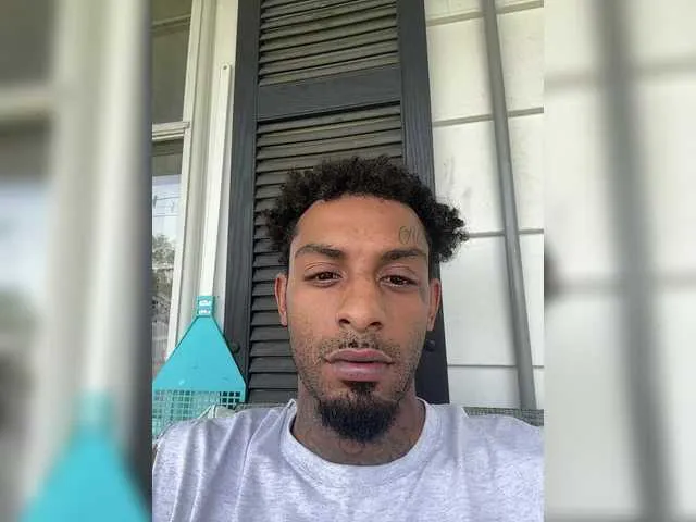 XxxSexyMilfxxX – webcam model profile photo Image 3