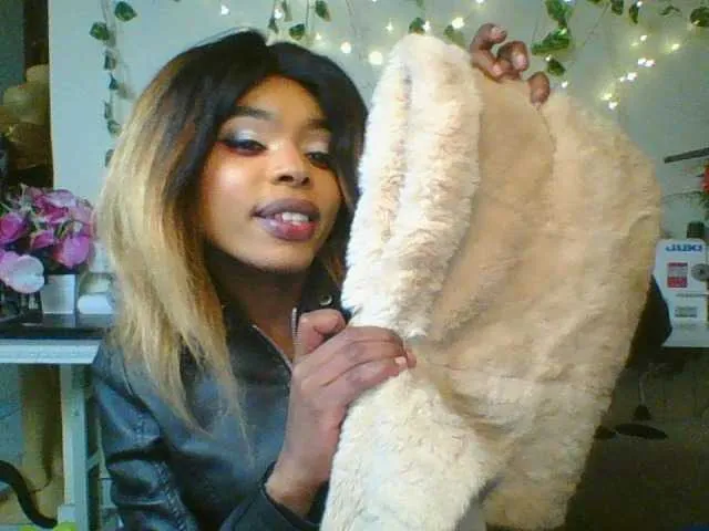 bridgetjean – webcam model profile photo Image 14