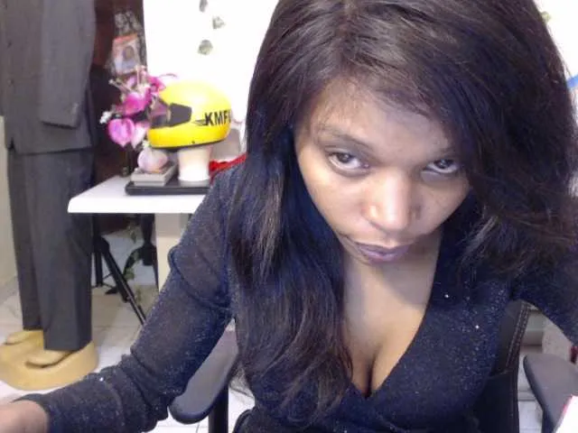 bridgetjean – webcam model profile photo Image 3