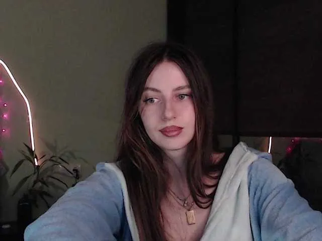 ninaleon_ih – webcam model profile photo Image 2