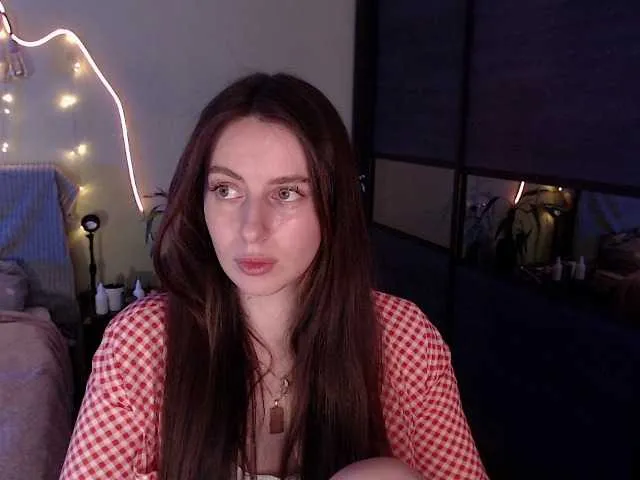 ninaleon_ih – webcam model profile photo Image 8