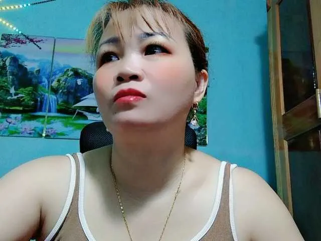 mikka_ela – webcam model profile photo Image 17