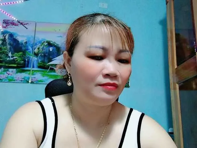 mikka_ela – webcam model profile photo Image 18