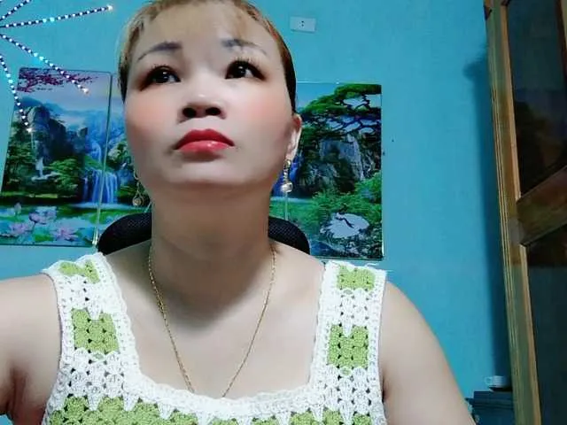 mikka_ela – webcam model profile photo Image 7