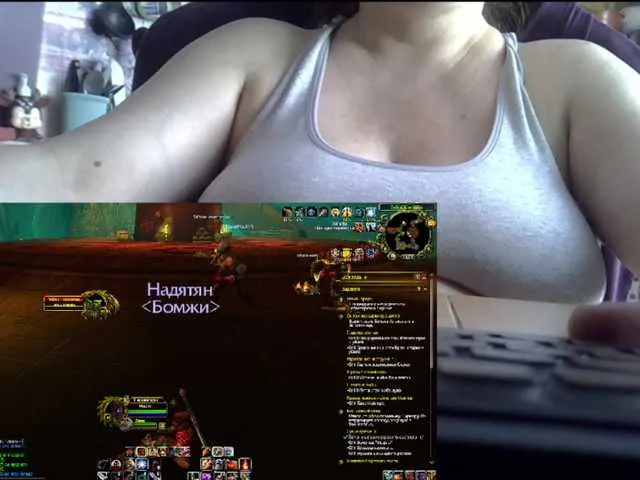 Ellidi – webcam model profile photo Image 14