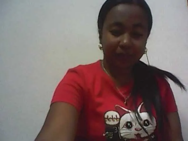 glossybabe_ – webcam model profile photo Image 13