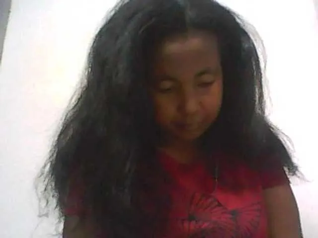 glossybabe_ – webcam model profile photo Image 19