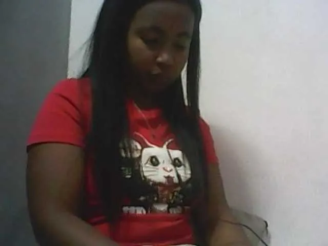 glossybabe_ – webcam model profile photo Image 4