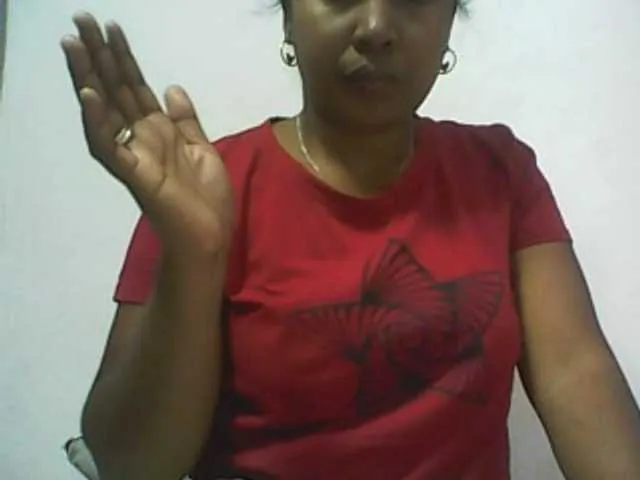 glossybabe_ – webcam model profile photo Image 6