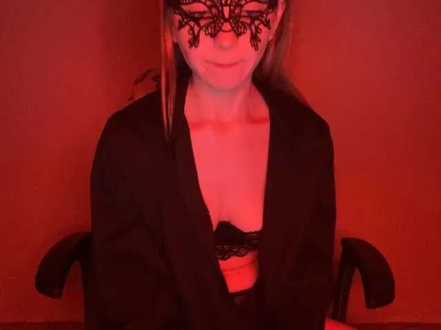 LisaFrazier – webcam model profile photo