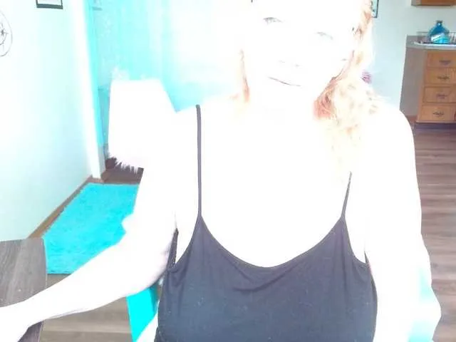 matildamoist – webcam model profile photo Image 5
