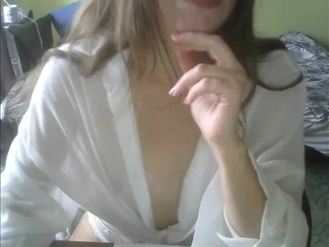 Lisamilf – webcam model profile photo