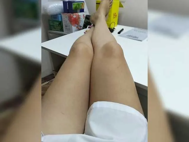 cutebon – webcam model profile photo Image 18