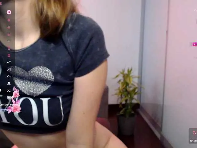 Twins666 – webcam model profile photo Image 14