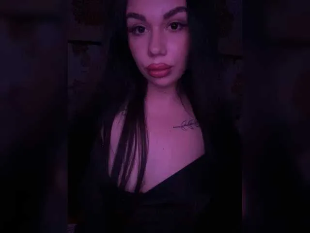 renattabigboobs – webcam model profile photo Image 6