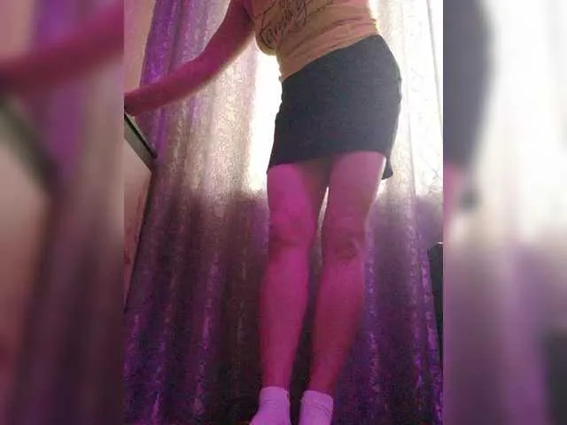 Lizzy2002 – webcam model profile photo