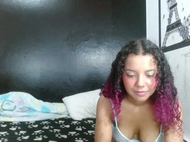 noah_devil_ – webcam model profile photo Image 3