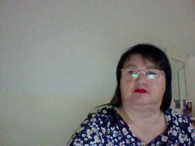 bunnydollstella – webcam model profile photo Image 14