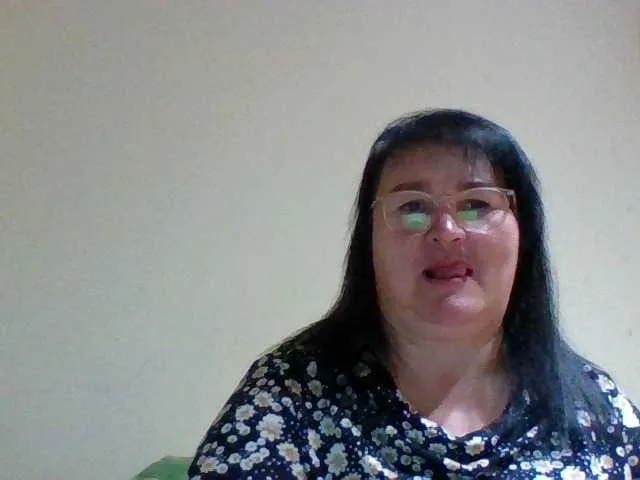 bunnydollstella – webcam model profile photo Image 18