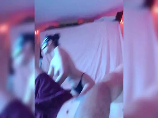 xlunami – webcam model profile photo Image 5