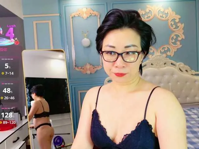 escar_let – webcam model profile photo Image 2