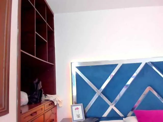 ALISE8881 – webcam model profile photo Image 12