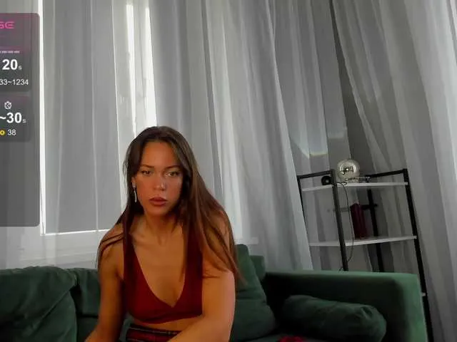 assiology11 – webcam model profile photo Image 6