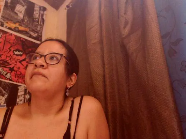 heavenlysky_ – webcam model profile photo Image 13