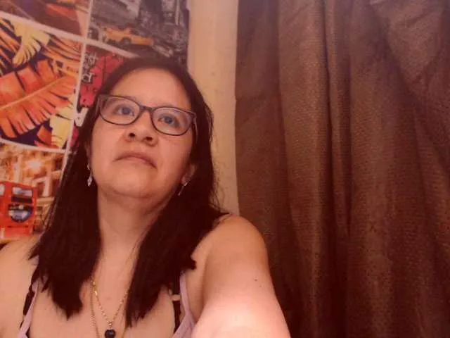 heavenlysky_ – webcam model profile photo Image 9