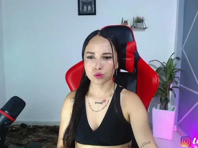 Lucyy-Rose Image 9
