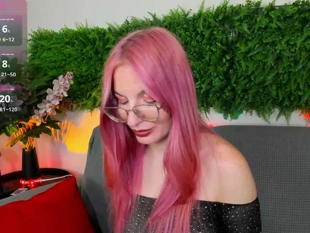 Princess-Dia – webcam model profile photo Image 12