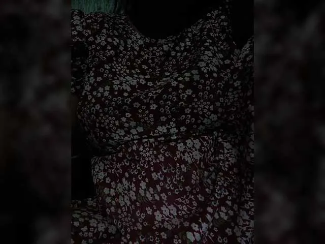 Lusty-Bhabhi's Thumb Image