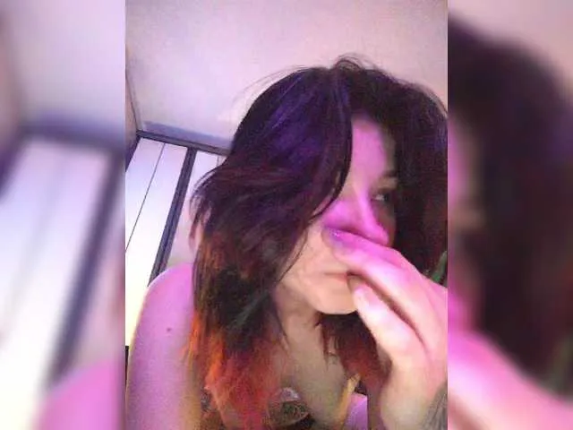 WhoreRobot – webcam model profile photo Image 12