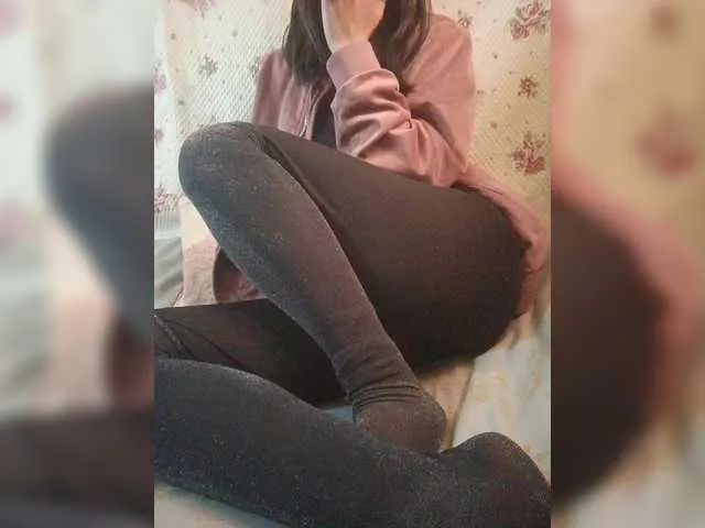 hot_choco2 – webcam model profile photo Image 9