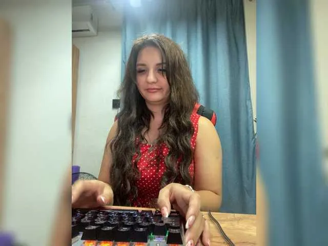 ELENA-XXX – webcam model profile photo Image 18