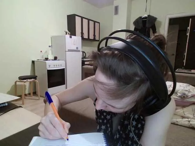 Princess-Dia – webcam model profile photo Image 14