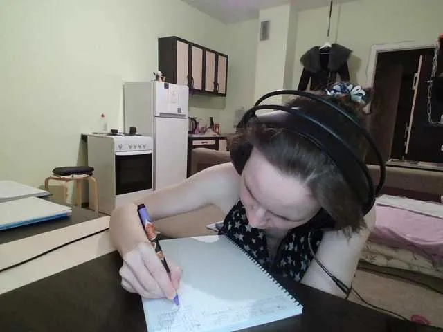 Princess-Dia – webcam model profile photo Image 15