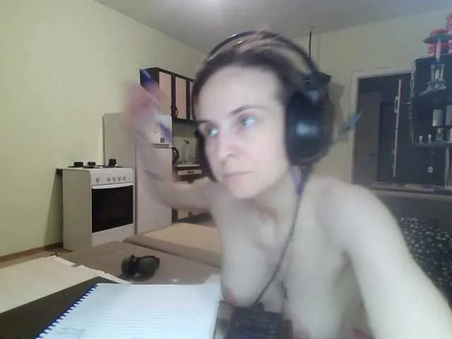 Princess-Dia – webcam model profile photo Image 9