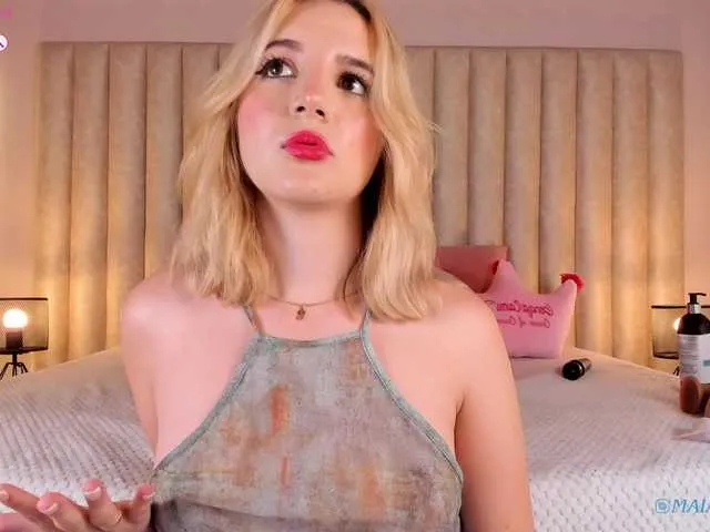 MaiaCollins Image 19