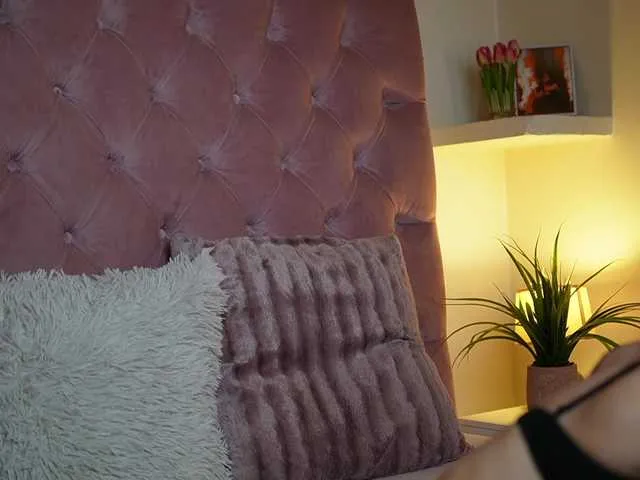 sofiamillerrs – webcam model profile photo Image 11